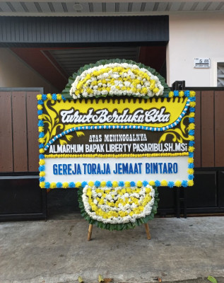 Papan Bunga Duka di Haranggaol Horison