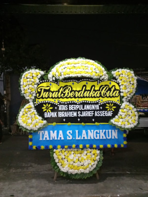 Papan Bunga Duka di Haranggaol Horison